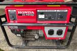 Honda EM4500 aggregat – Starter alltid og sviver fint