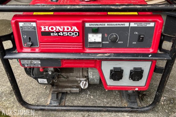 Honda EM4500 aggregat – Starter alltid og sviver fint