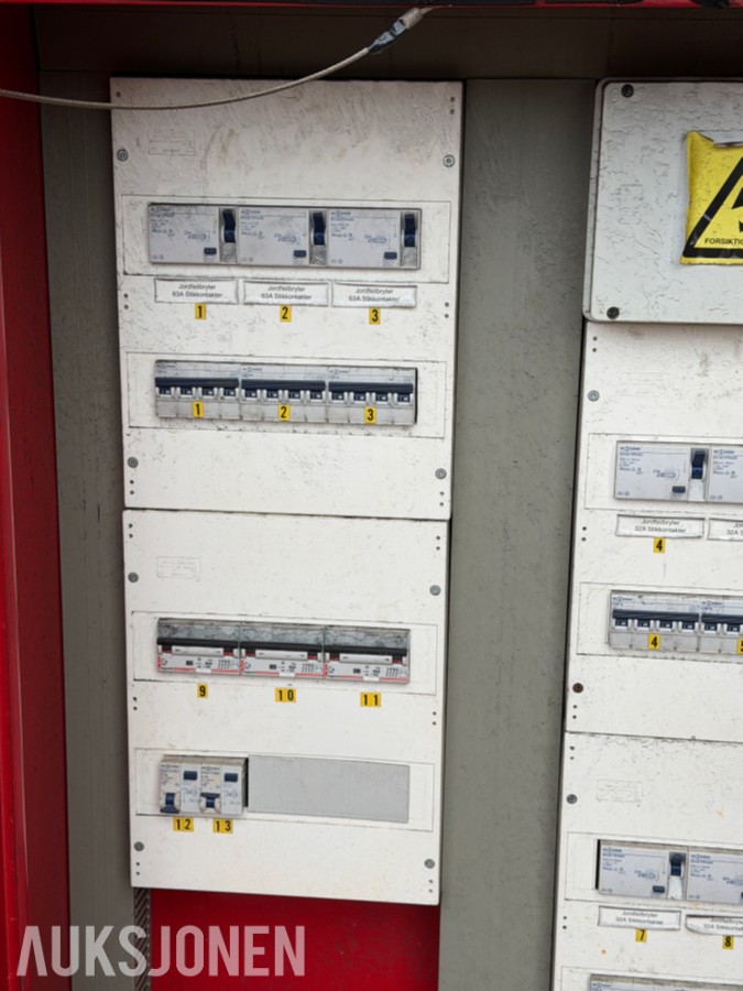 2008 BYGGSTRØM UNDERSENTRAL 125A 400V