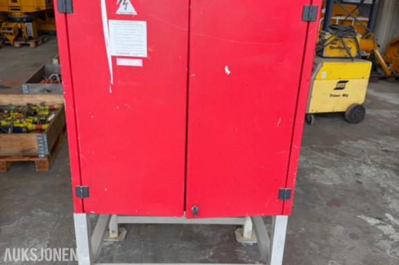 2008 BYGGSTRØM UNDERSENTRAL 125A 400V