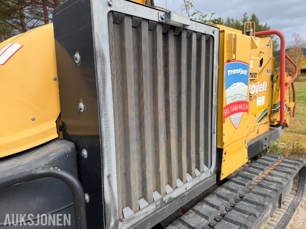 Wermeer BC1400TX. Beltegående trommelflishugger fra 2006 - 2008. Dieseldrevet