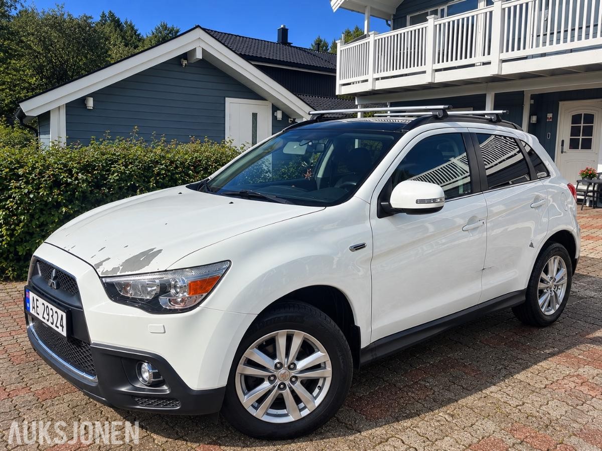 2011 Mitsubishi ASX 1.8 116hk  4WD panoramatak ryggekamera hengerfeste  