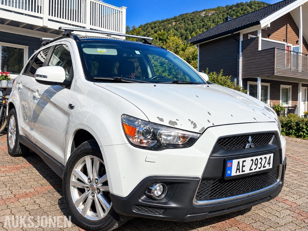 2011 Mitsubishi ASX 1.8 116hk  4WD panoramatak ryggekamera hengerfeste  