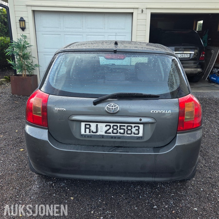 2003 Toyota Corolla 1.4, 142000km