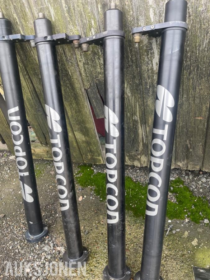 Topcon – Diverse brukt oppmålingsutstyr og tomme bokser