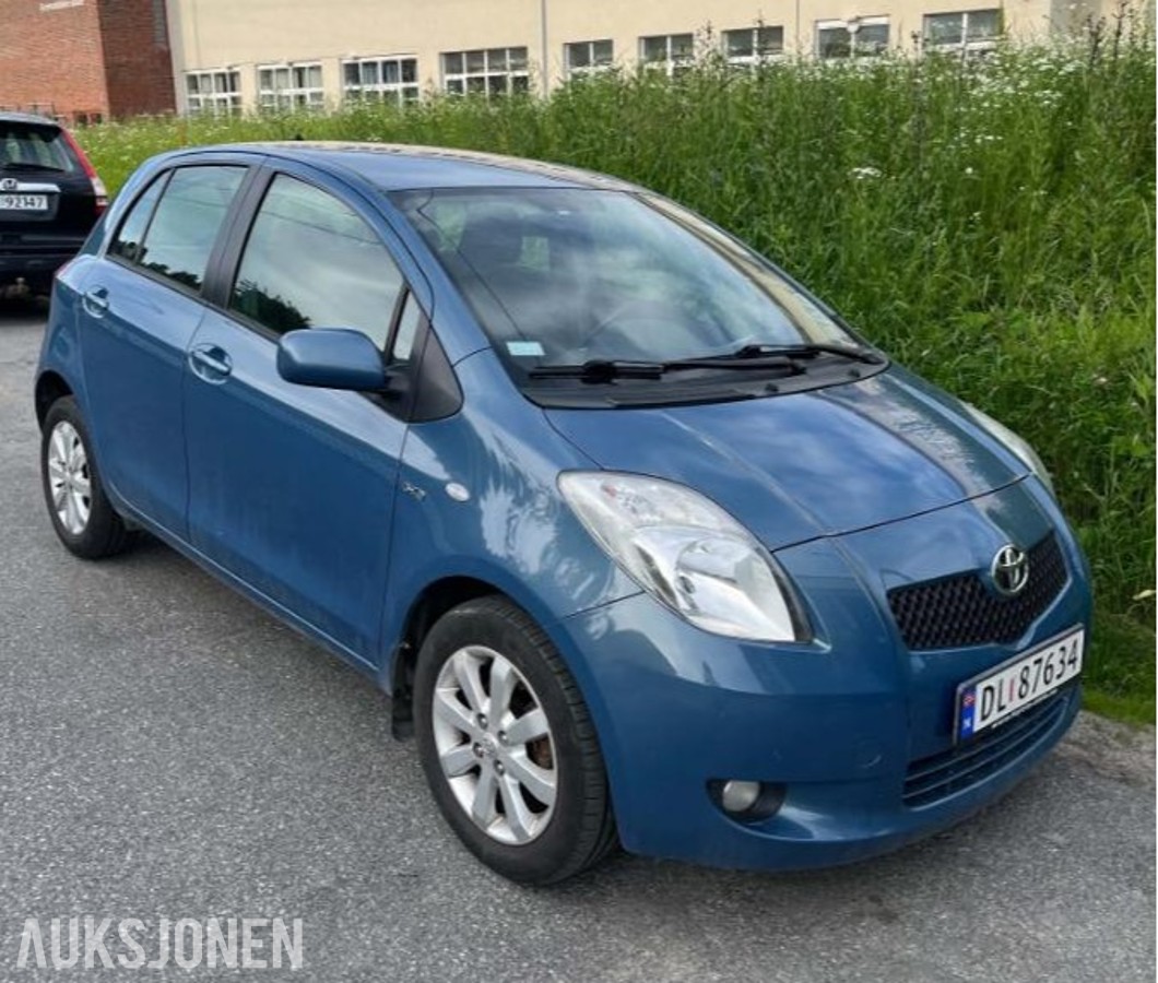 2008 TOYOTA YARIS 1.4 D-4D 90HK LAV KM NYE BREMSER BAK