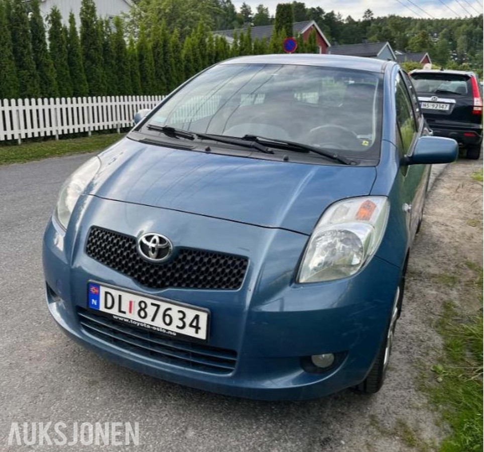 2008 TOYOTA YARIS 1.4 D-4D 90HK LAV KM NYE BREMSER BAK