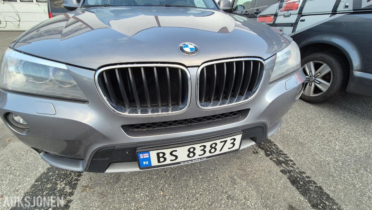 2013 BMW X3 xDrive20i 184HK AUTOMAT SPORTSSETER GLASSTAK