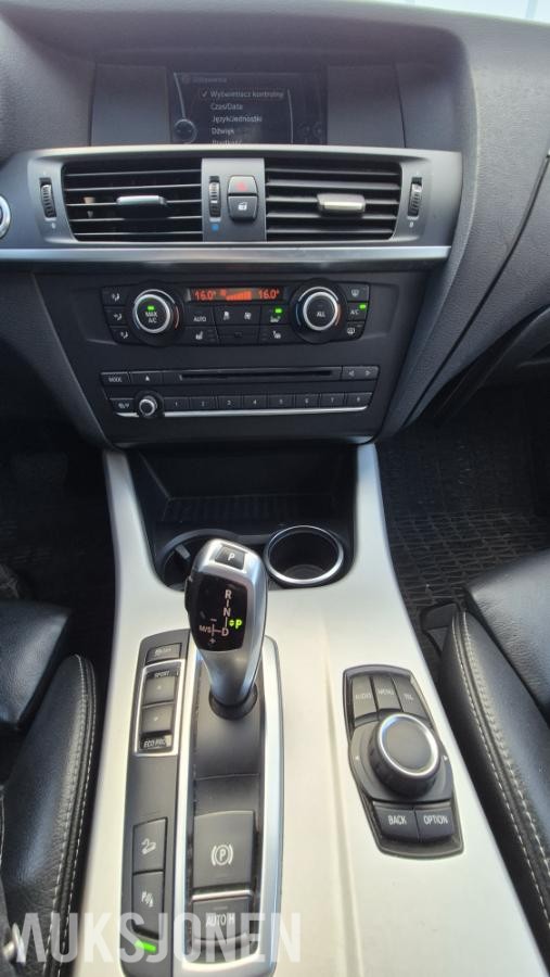 2013 BMW X3 xDrive20i 184HK AUTOMAT SPORTSSETER GLASSTAK