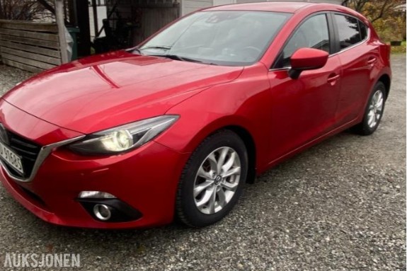 2015 Mazda 3 2.2 150hk rep objekt  Optimum Skyactiv  automat servicehistorikk s+v dekk    22000km