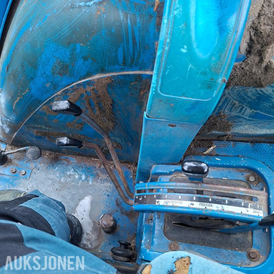 1982 Ford 7610 traktor - MVA FRI
