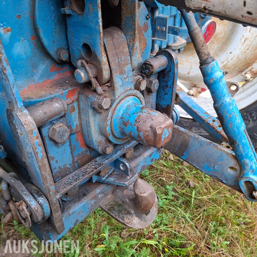 1982 Ford 7610 traktor - MVA FRI