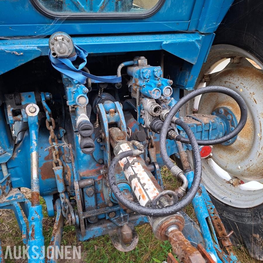 1982 Ford 7610 traktor - MVA FRI