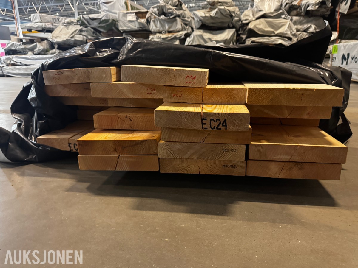 1 pakke konstruksjonsvirke 48x248 mm