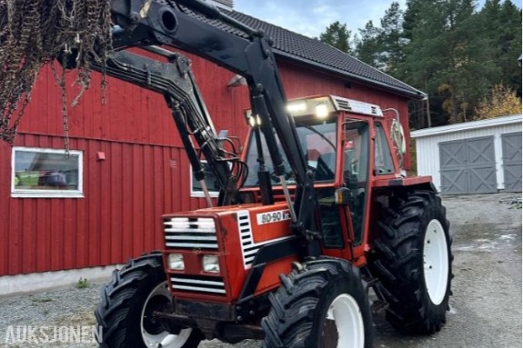 1987 Traktor - Fiat 80-90DT – 4600 timer – Laster og kjettinger – MVA-fri