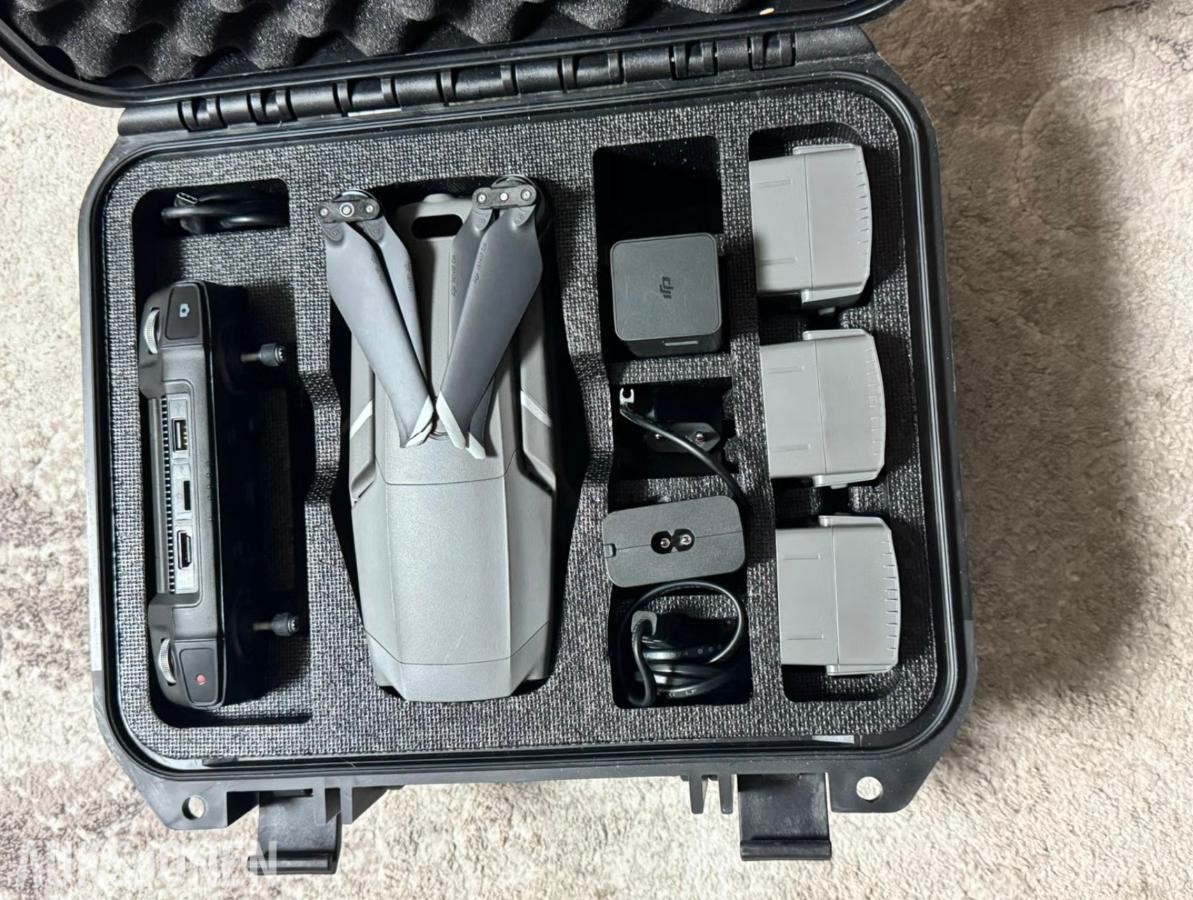 2023 DJI MAVIC 2 ZOOM FLY MORE