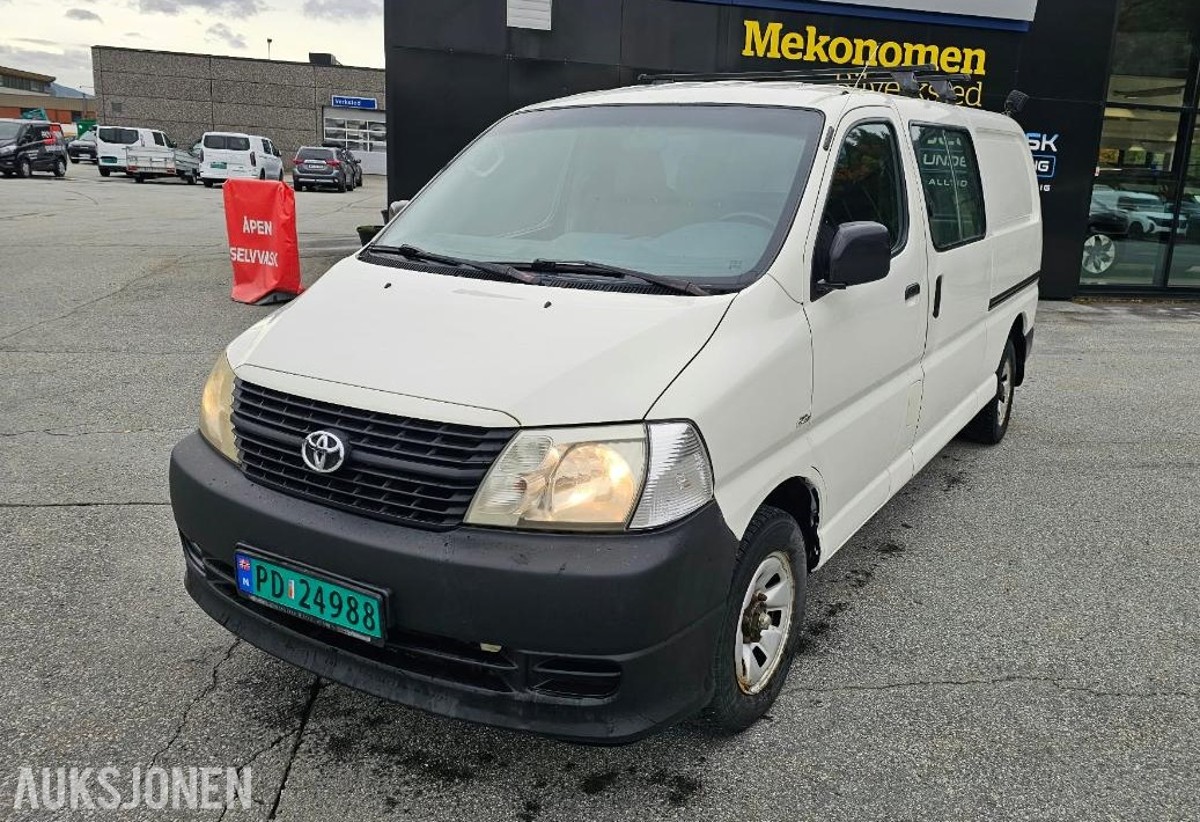 2008 TOYOTA HIACE 2.5D 117HK 4WD LANG EU-OK 10.28 HENGERFESTE