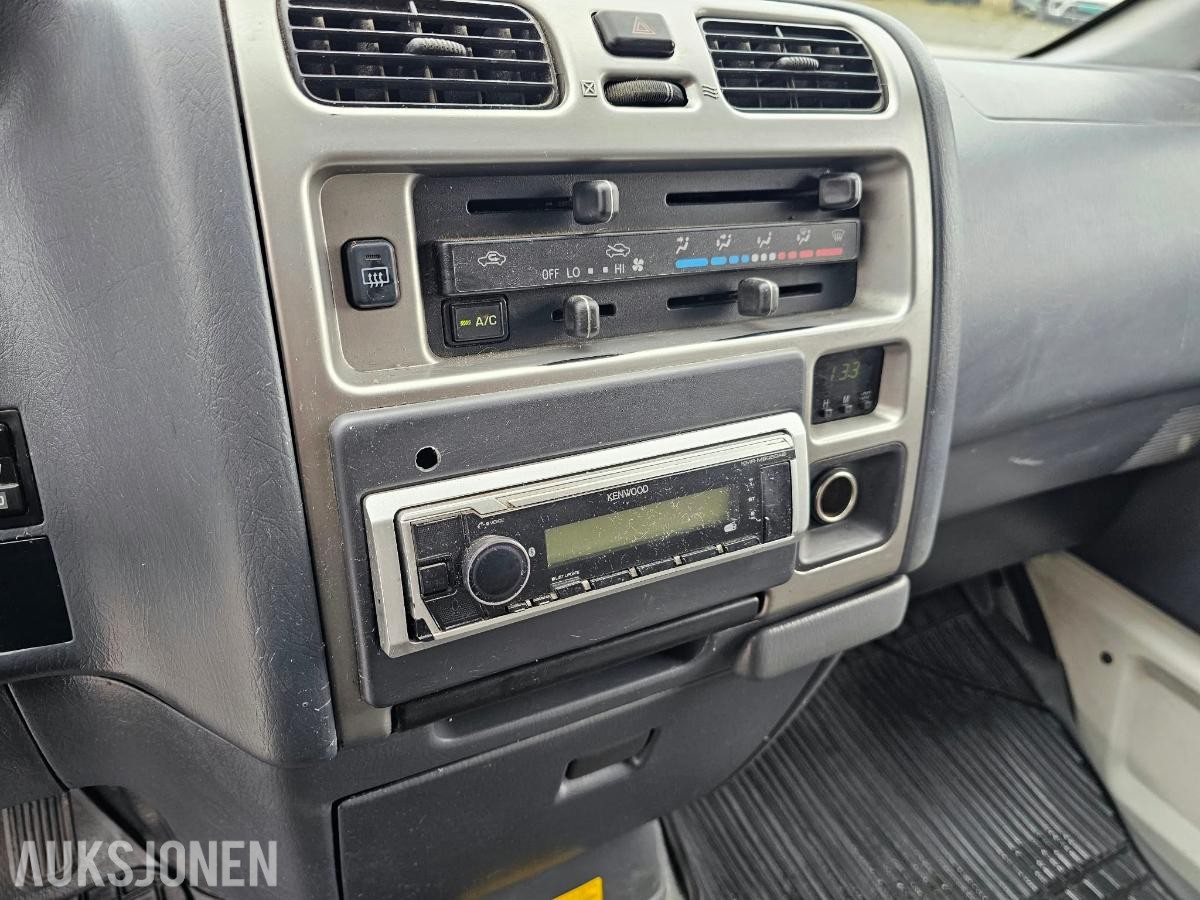 2008 TOYOTA HIACE 2.5D 117HK 4WD LANG EU-OK 10.28 HENGERFESTE
