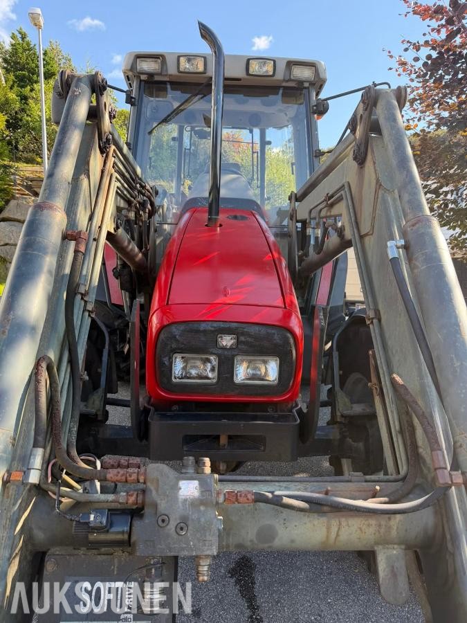 2000 Massey Ferguson 4245 Med frontlaster - MVA FRI