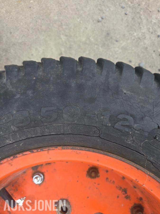 Kubota Hjul - Gressdekk på felg 4 stk
