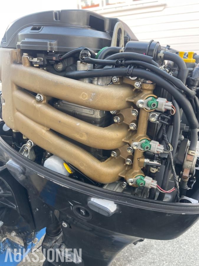 2003 Rana 530 med motor