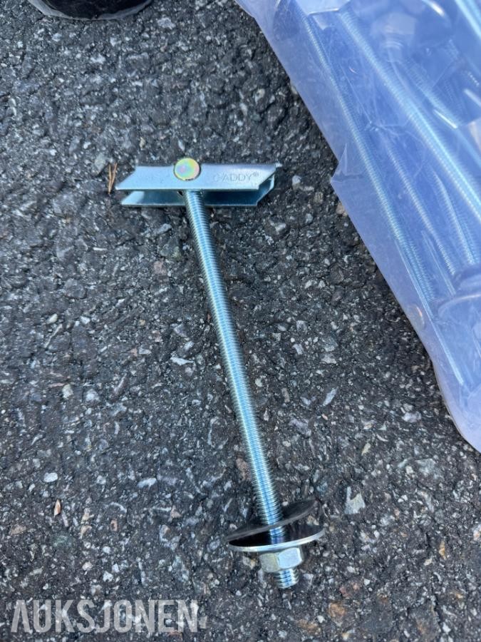 VVS, festemateriell, koblinger, klammer og mye mer