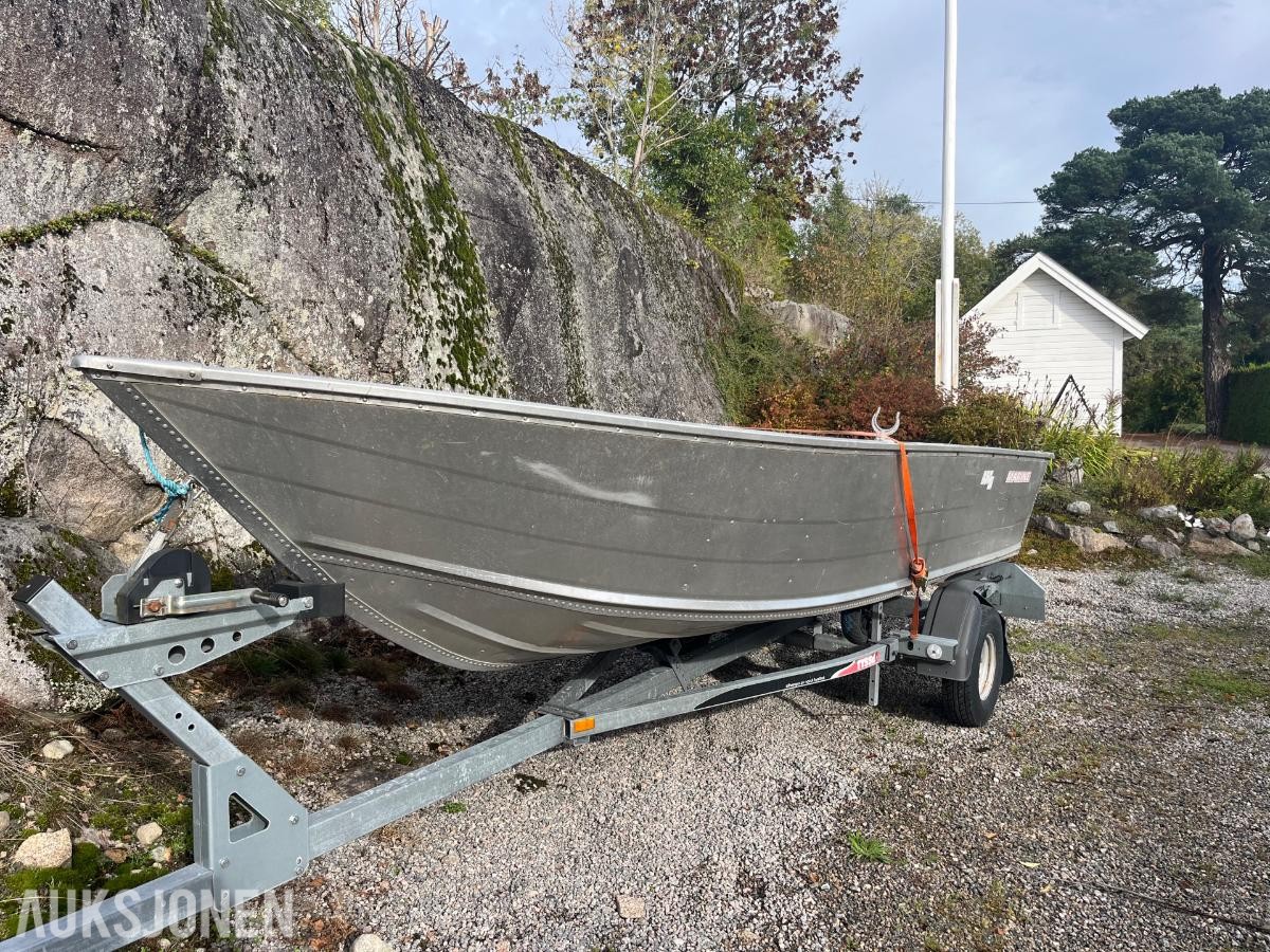 2016 Marina Marine 450s 15 fot Aluminiumsbåt