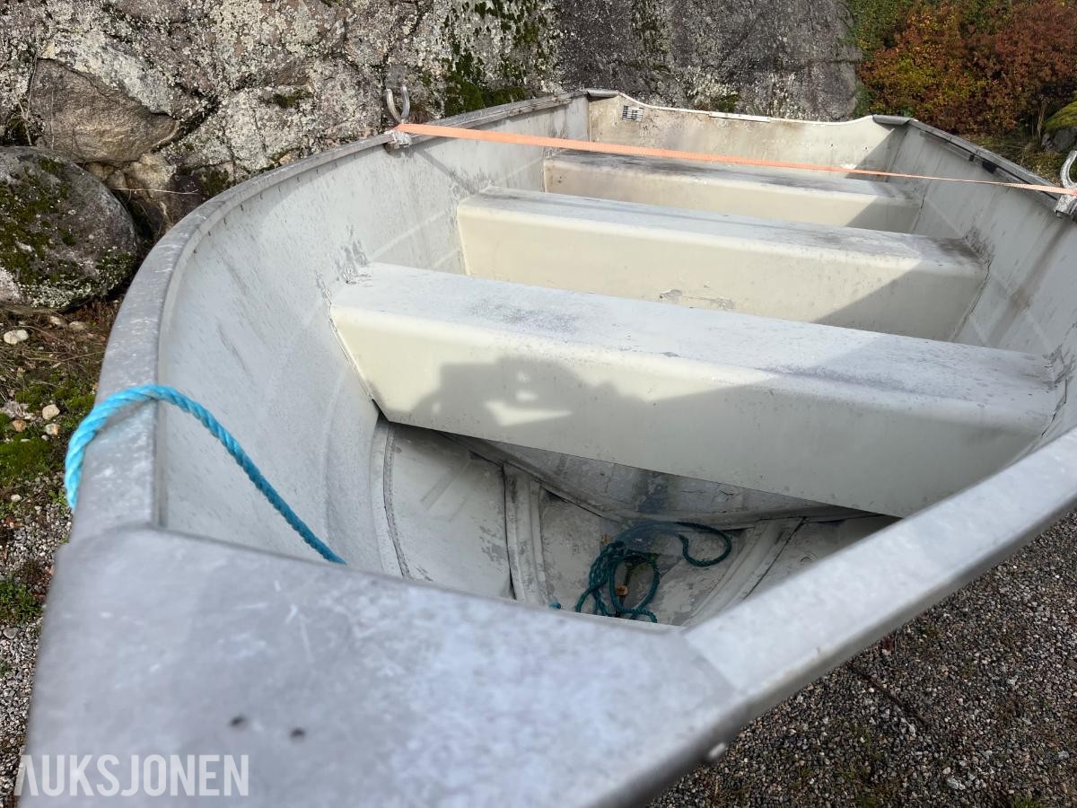 2016 Marina Marine 450s 15 fot Aluminiumsbåt