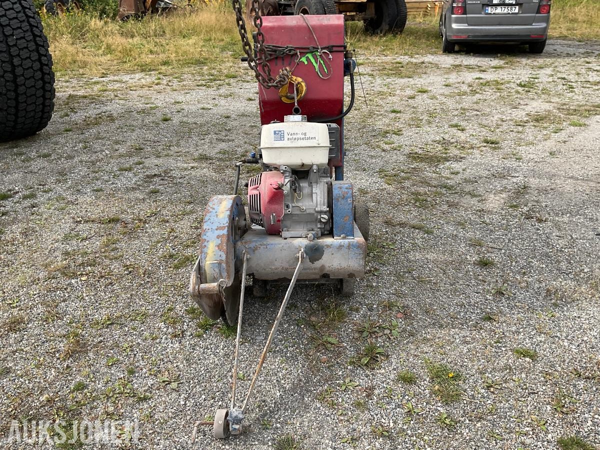 HONDA Betong-Asfaltsag