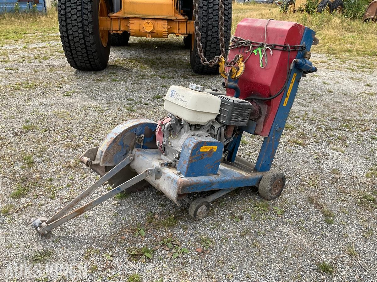 HONDA Betong-Asfaltsag