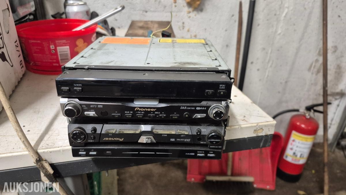 Diverse bilstereo - Pioneer
