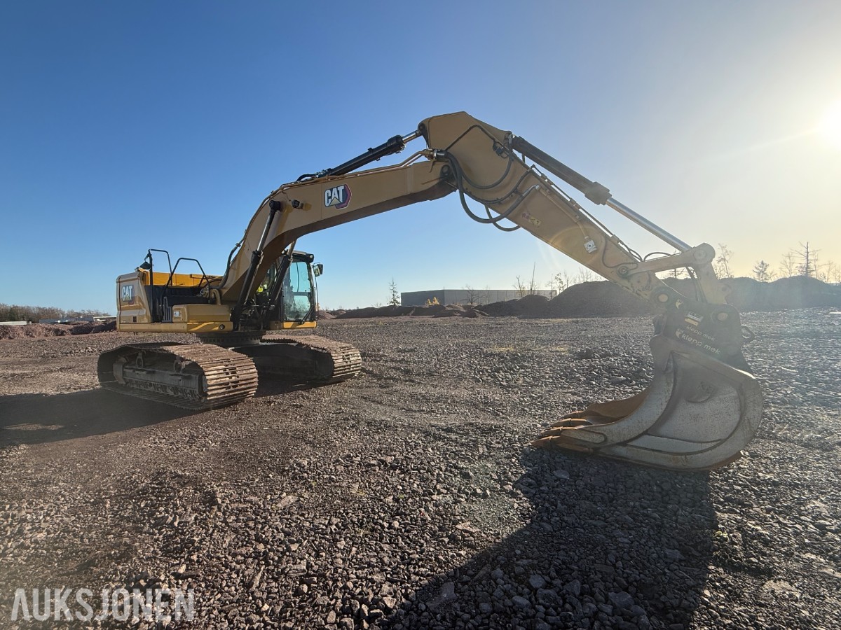 2022 Cat 330 beltegraver med graveskuffe – 1 294 timer