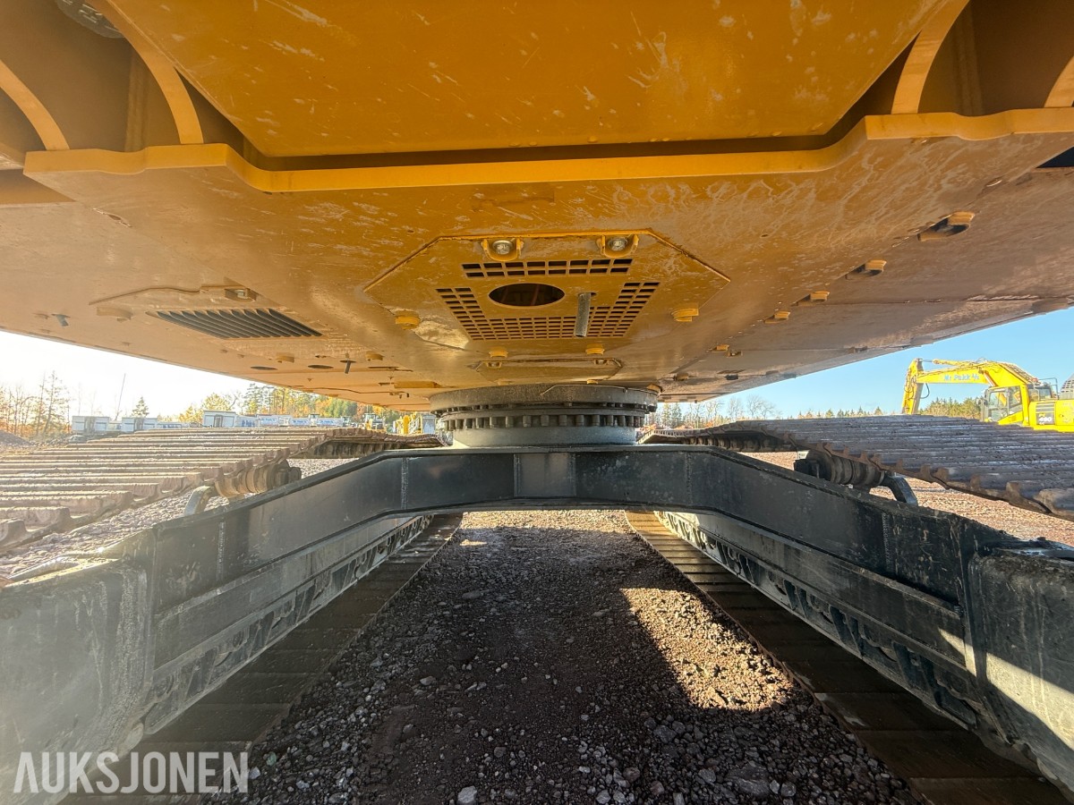 2022 Cat 330 beltegraver med graveskuffe – 1 294 timer