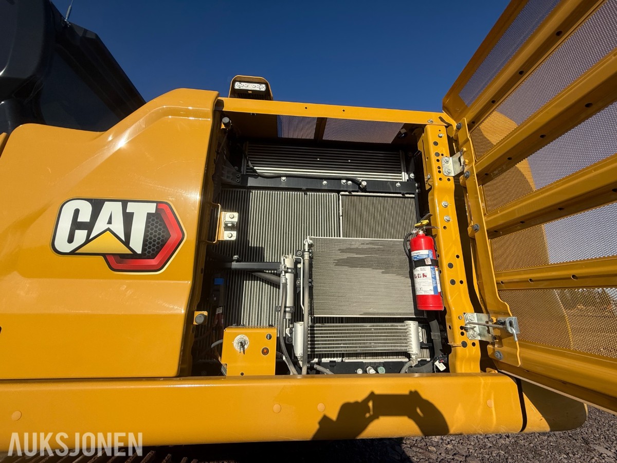 2022 Cat 330 beltegraver med graveskuffe – 1 294 timer
