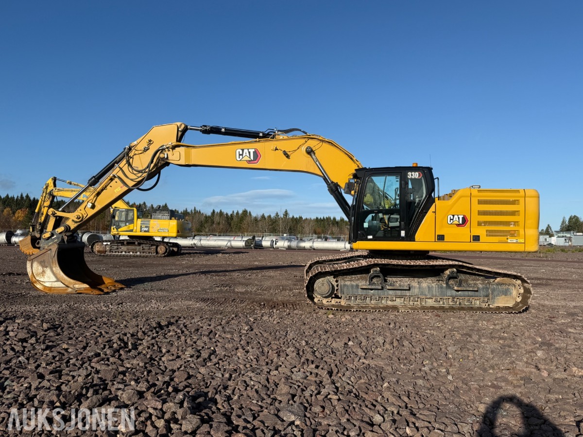 2022 Cat 330 beltegraver med graveskuffe – 1 294 timer