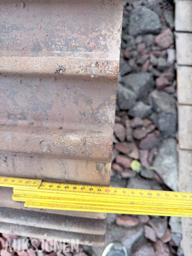 2022 Cat 330 beltegraver med graveskuffe – 1 294 timer