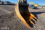 2022 Cat 330 beltegraver med graveskuffe – 1 294 timer