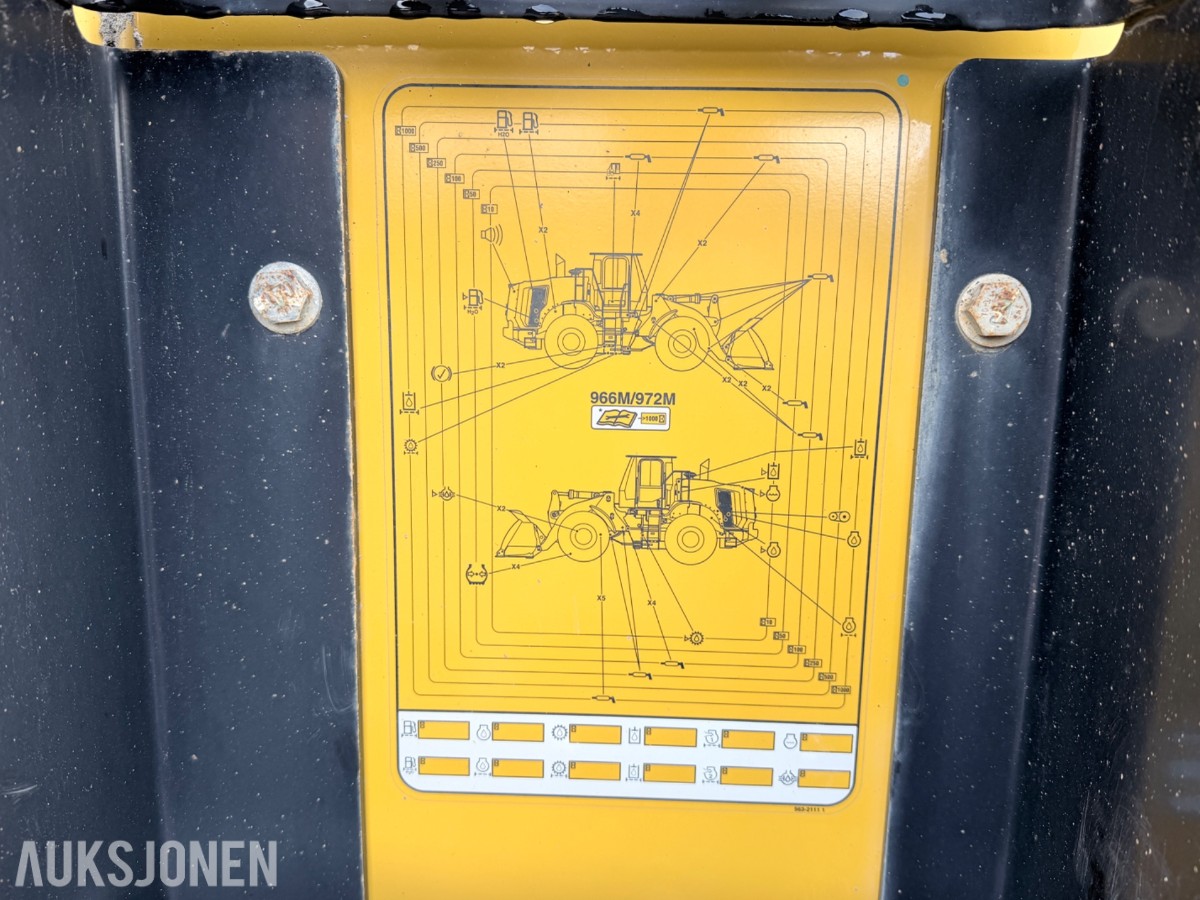 2020 Cat 966M hjullaster m/skuffe – sentralsmøring – vekt m/skriver – joystick-styring