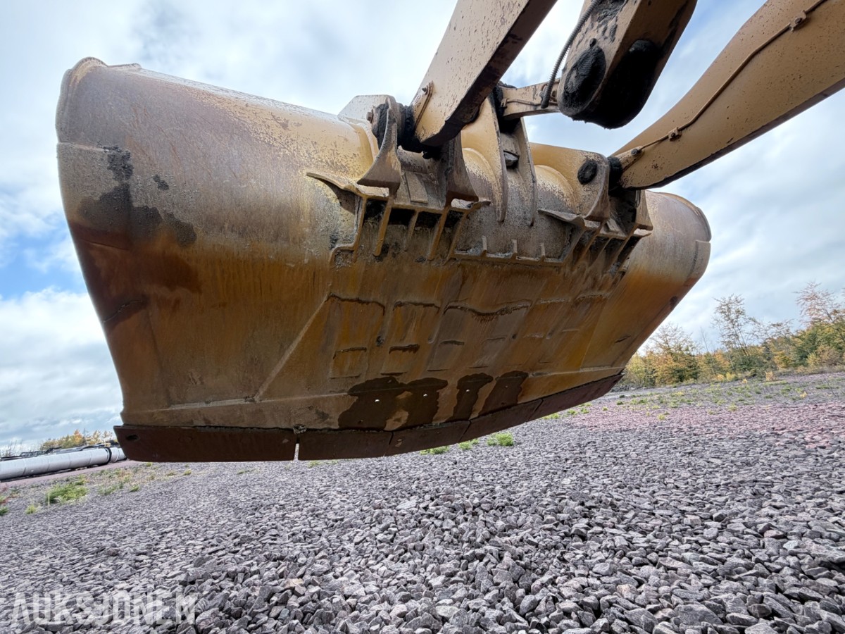 2020 Cat 966M hjullaster m/skuffe – sentralsmøring – vekt m/skriver – joystick-styring