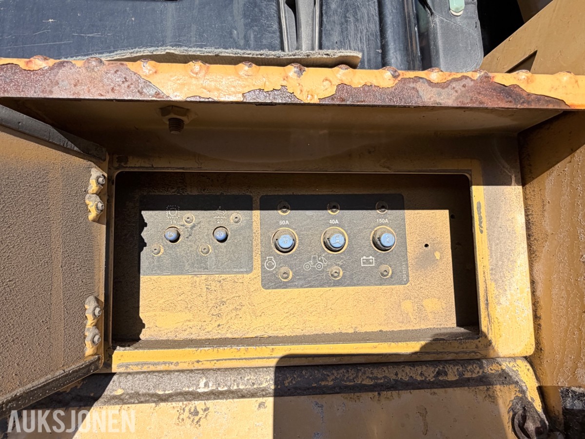 2019 Cat 982M hjullaster med skuffe 7,8 m³