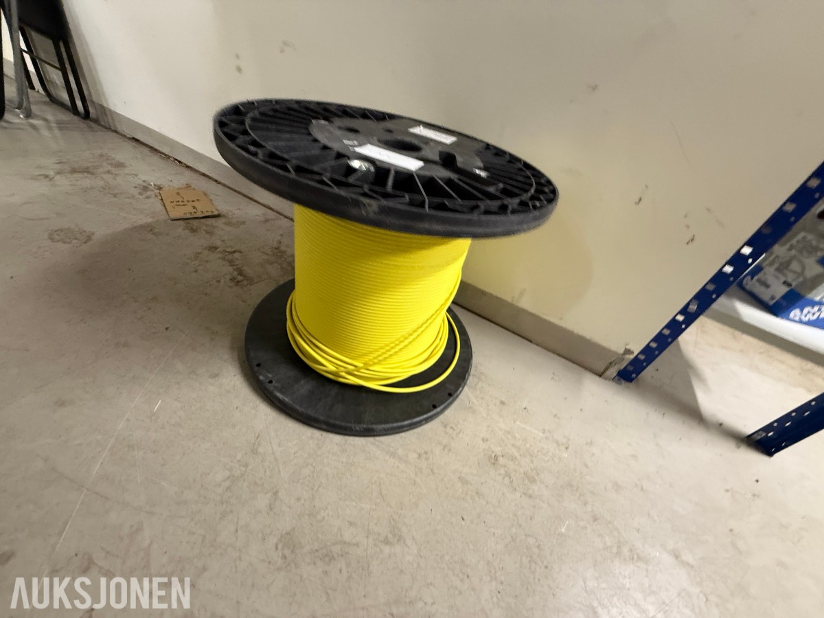 Fiberoptisk kabel Fiberworks – gul – på trommel