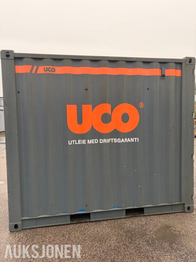 2015 10 fots lagercontainer med el-anlegg og stålreol