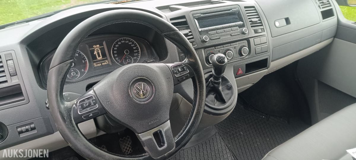 2014 Volkswagen Transporter 2.0 TDI 140HK 4MOTION Hengerfeste, S+V dekk