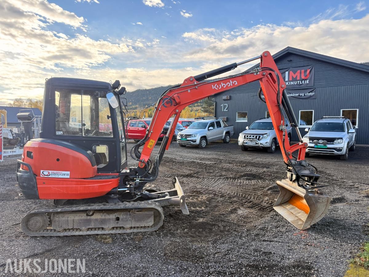 2017 Kubota KX101-3, Minigraver 3520kg, 4600 timer. Godt vedlikeholdt!