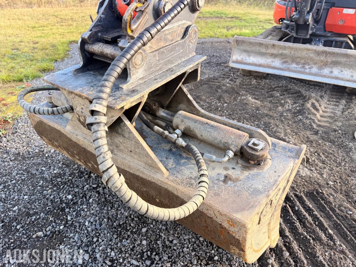 2017 Kubota KX101-3, Minigraver 3520kg, 4600 timer. Godt vedlikeholdt!