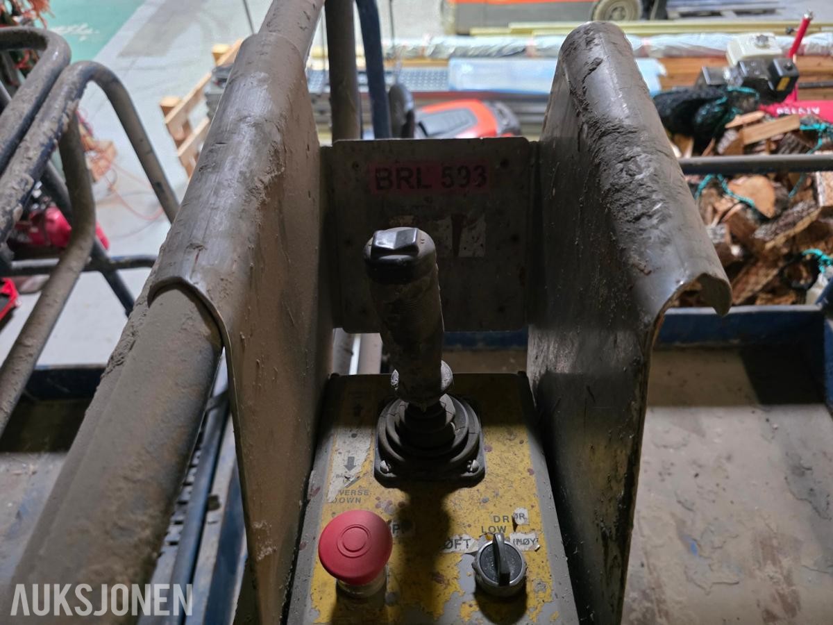 UpRight X32N Sakselift