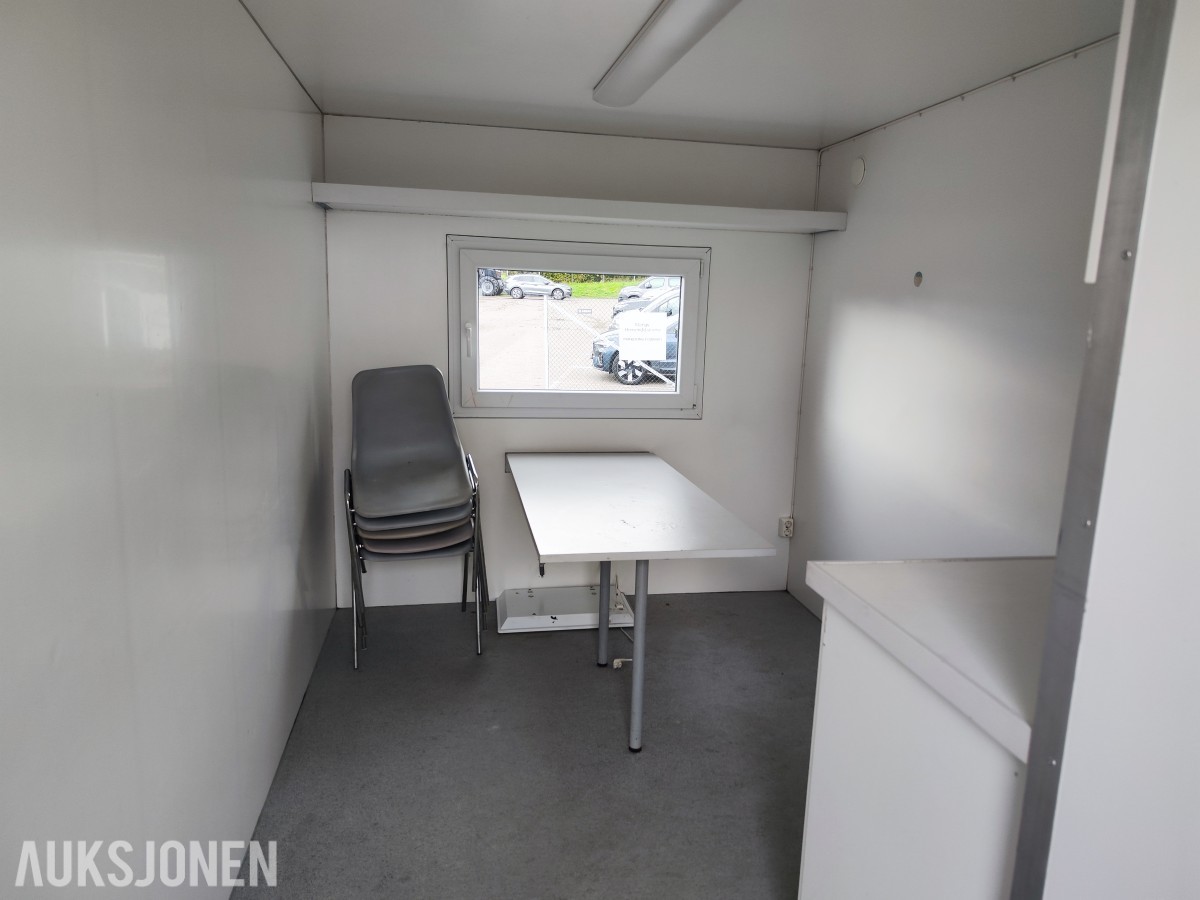 2015 Arnpro letthus - mannskapsbrakke med toalett og oppholdsrom