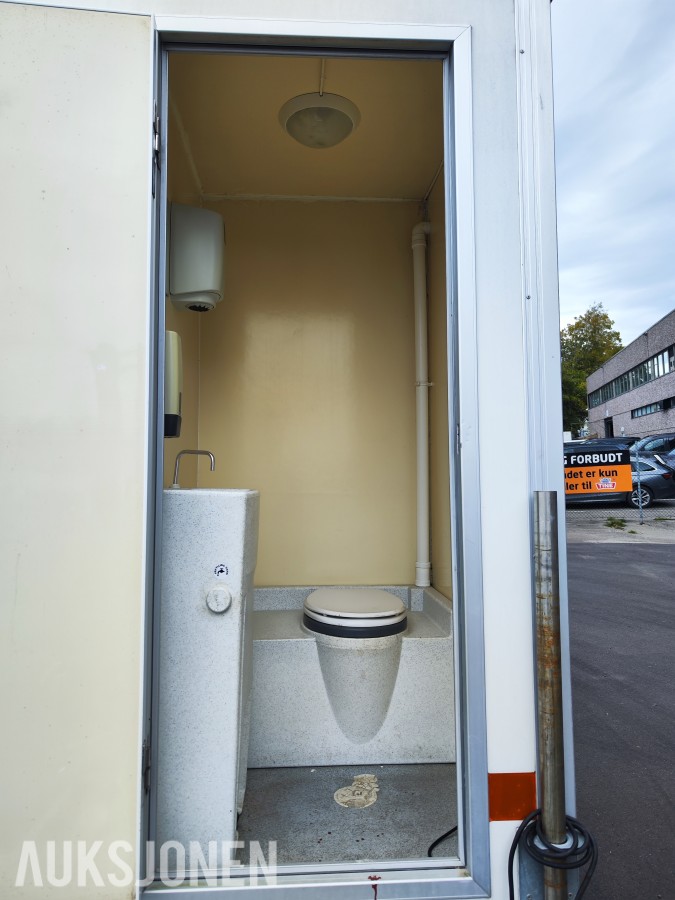Arnpro letthus - mannskapsbrakke med toalett og oppholdsrom
