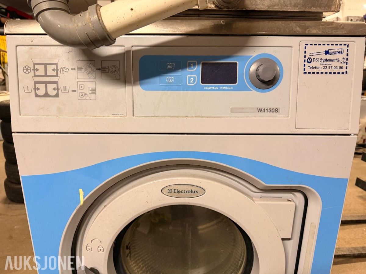 2011 Electrolux W4130S industrivaskemaskin – 14 kg