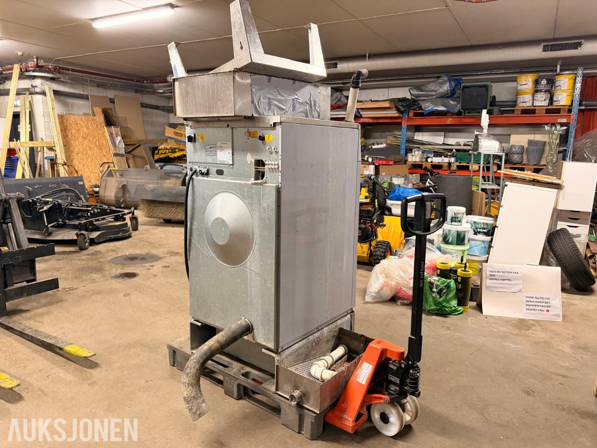2011 Electrolux W4130S industrivaskemaskin – 14 kg